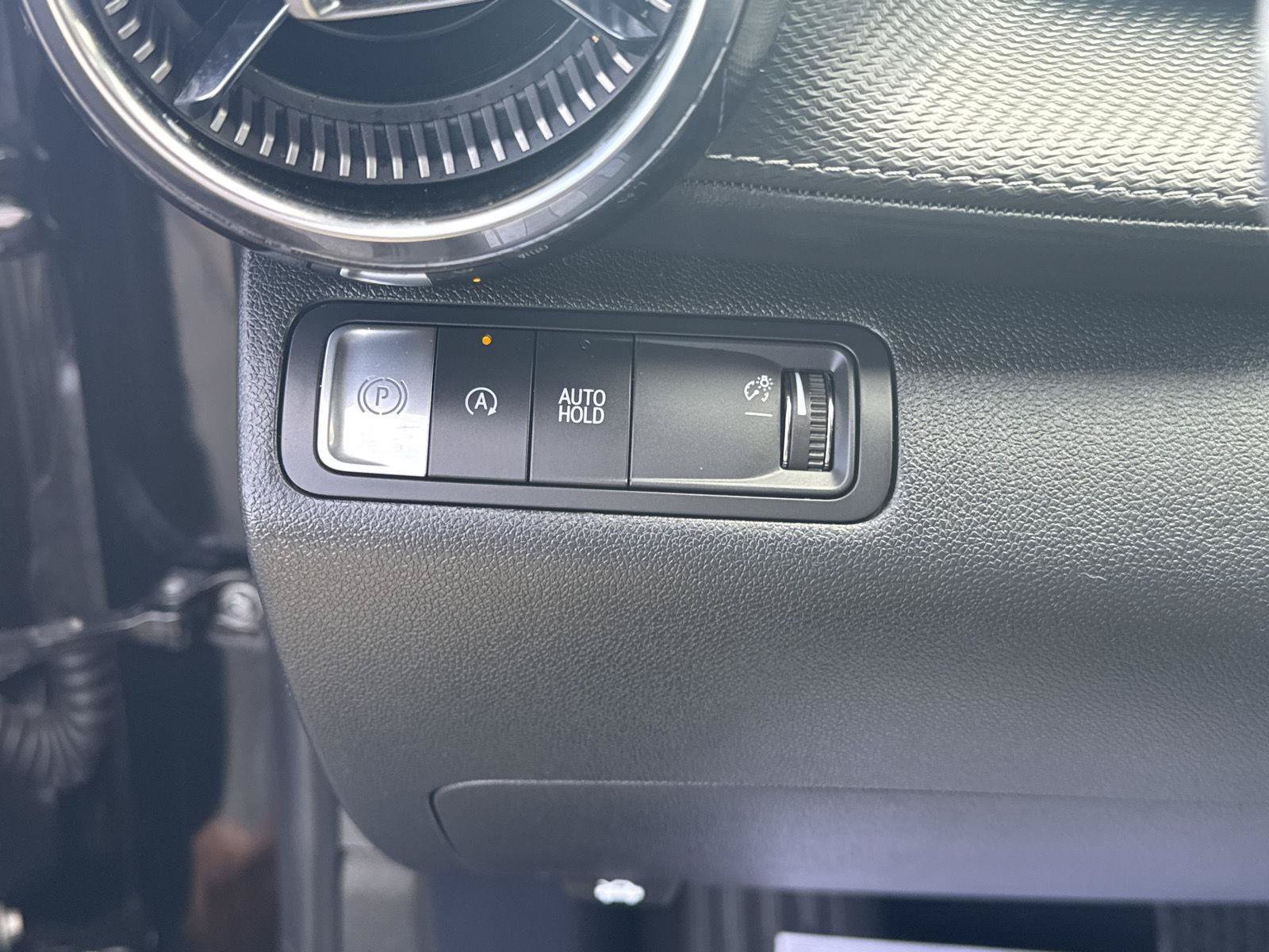Used 2025 Chevrolet Equinox LT FWD image 20