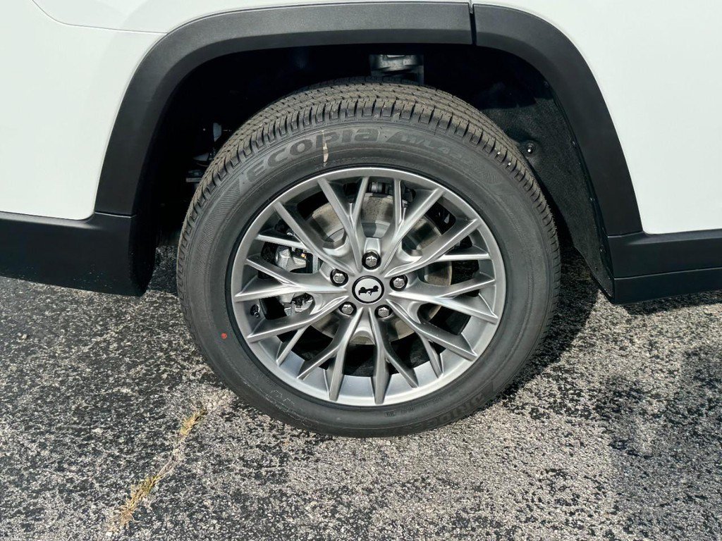 New 2027 Jeep Grand Cherokee L Limited AWD/4WD image 5
