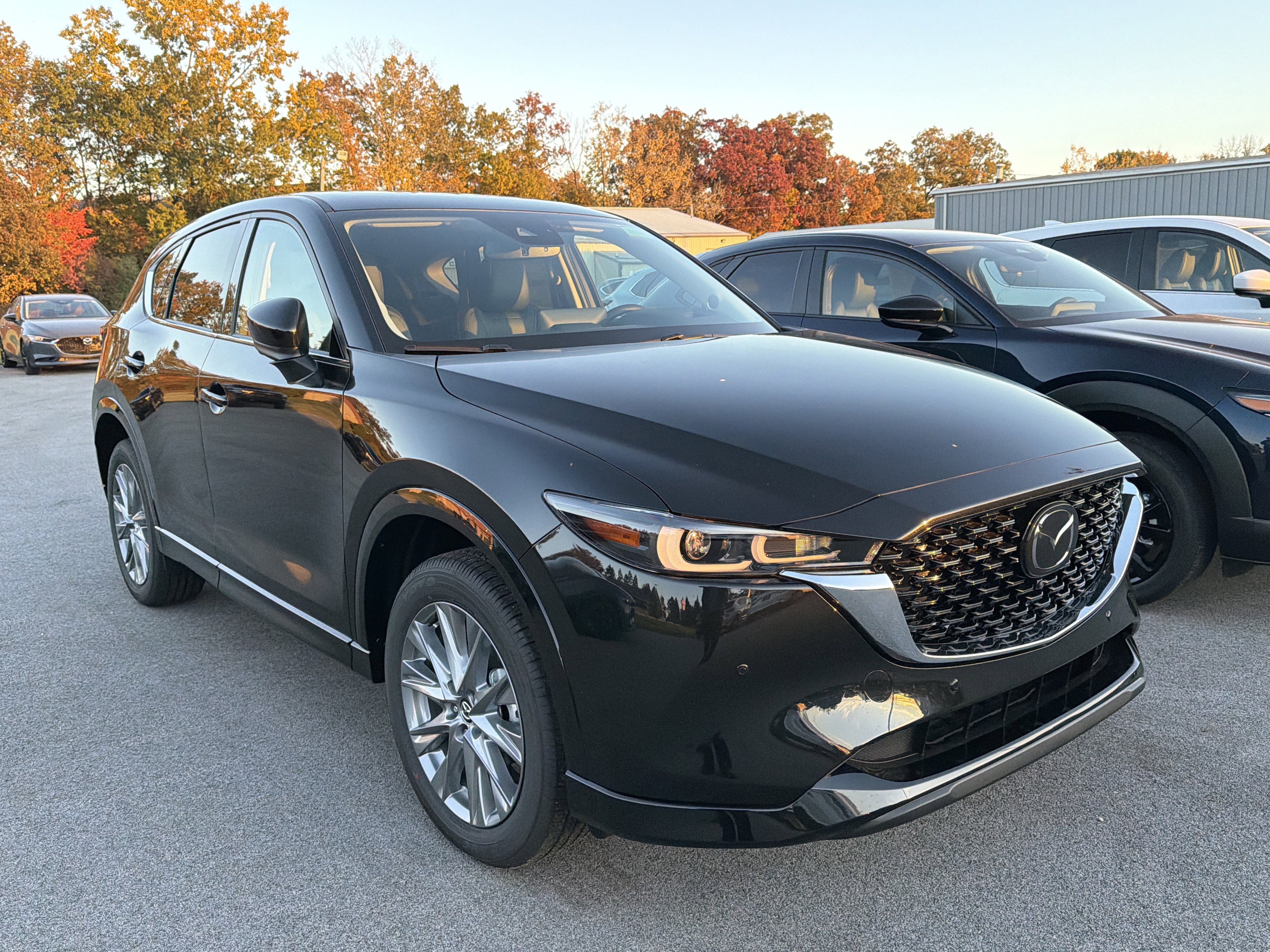 New 2025 MAZDA CX-5 AWD 2.5 S w/ Premium Plus Pkg