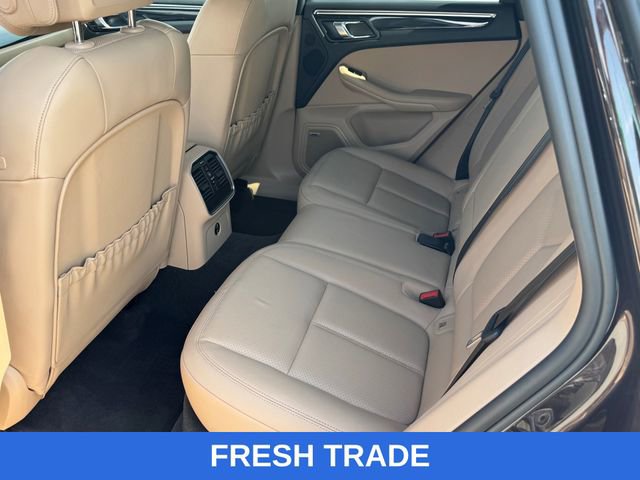 Used 2021 Porsche Macan AWD/4WD image 17