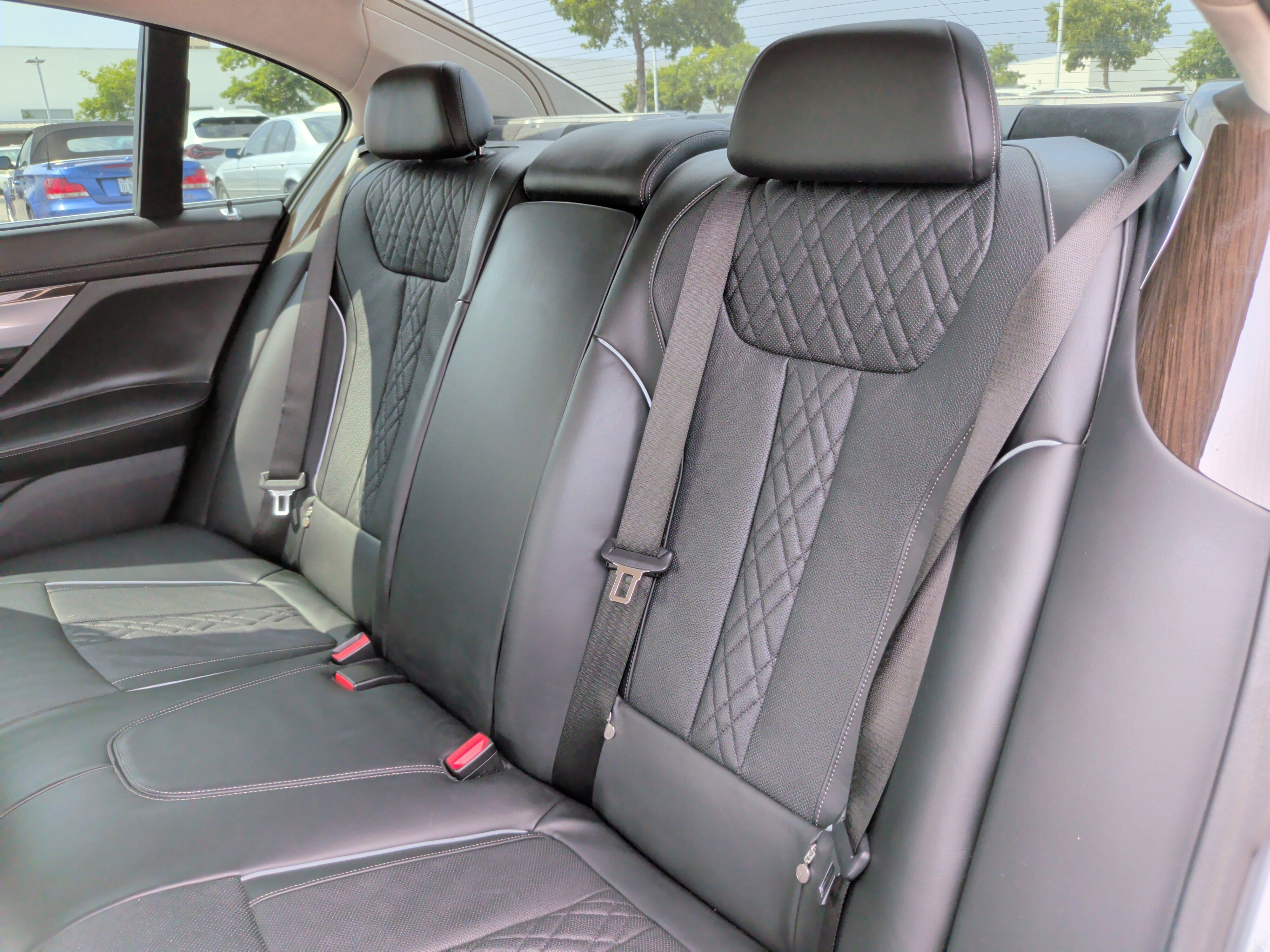 Used 2016 BMW 740i RWD image 33