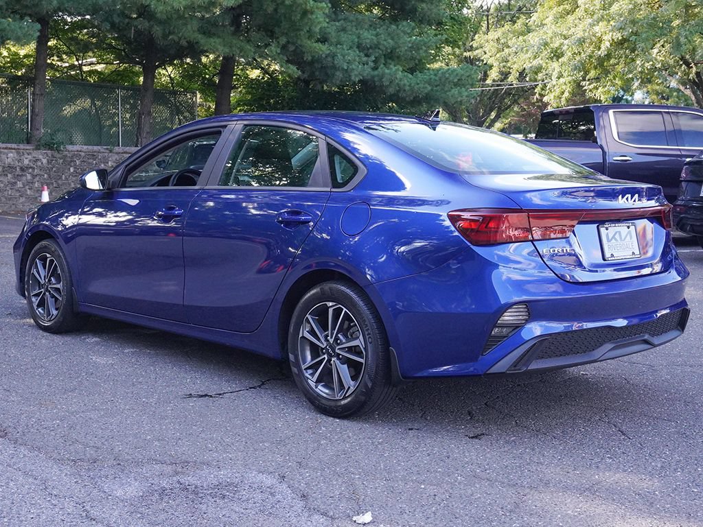 Used 2022 Kia Forte LXS FWD image 7