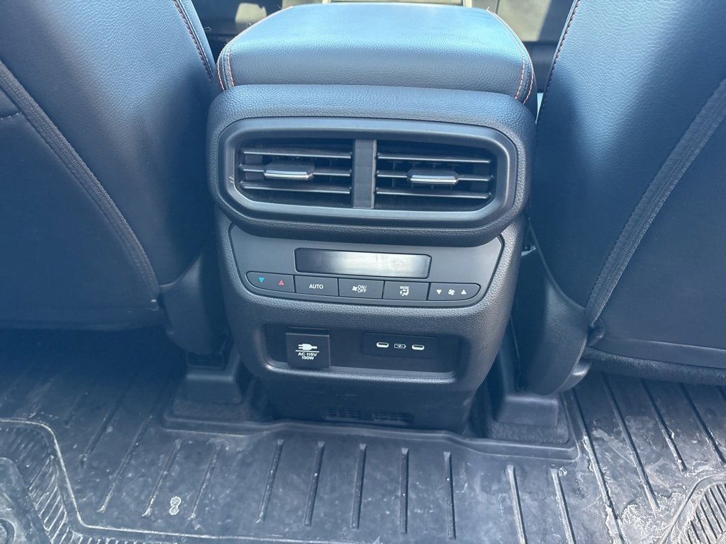 Used 2024 Honda Pilot TrailSport image 38