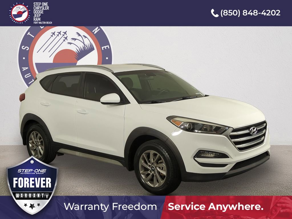 Used 2017 Hyundai Tucson SE image 1