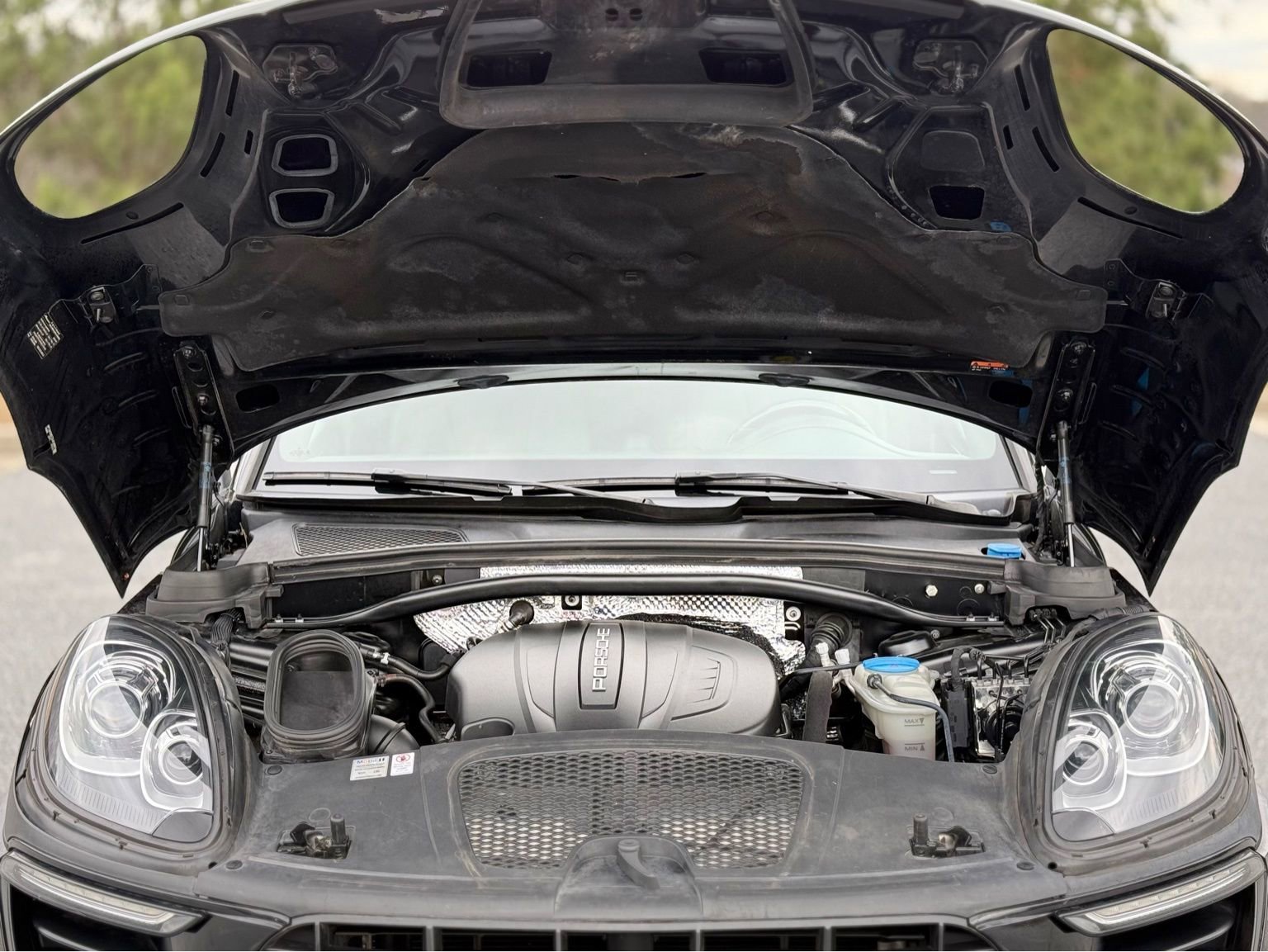 Used 2018 Porsche Macan Sport Edition image 49