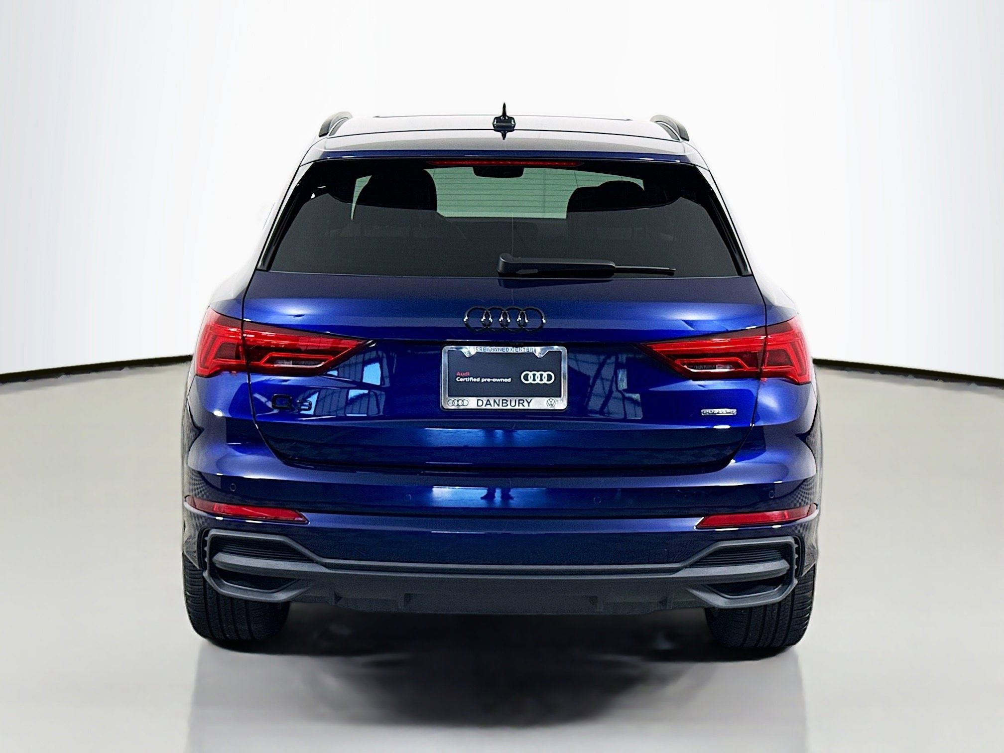 Used 2025 Audi Q3 2.0T Premium image 10