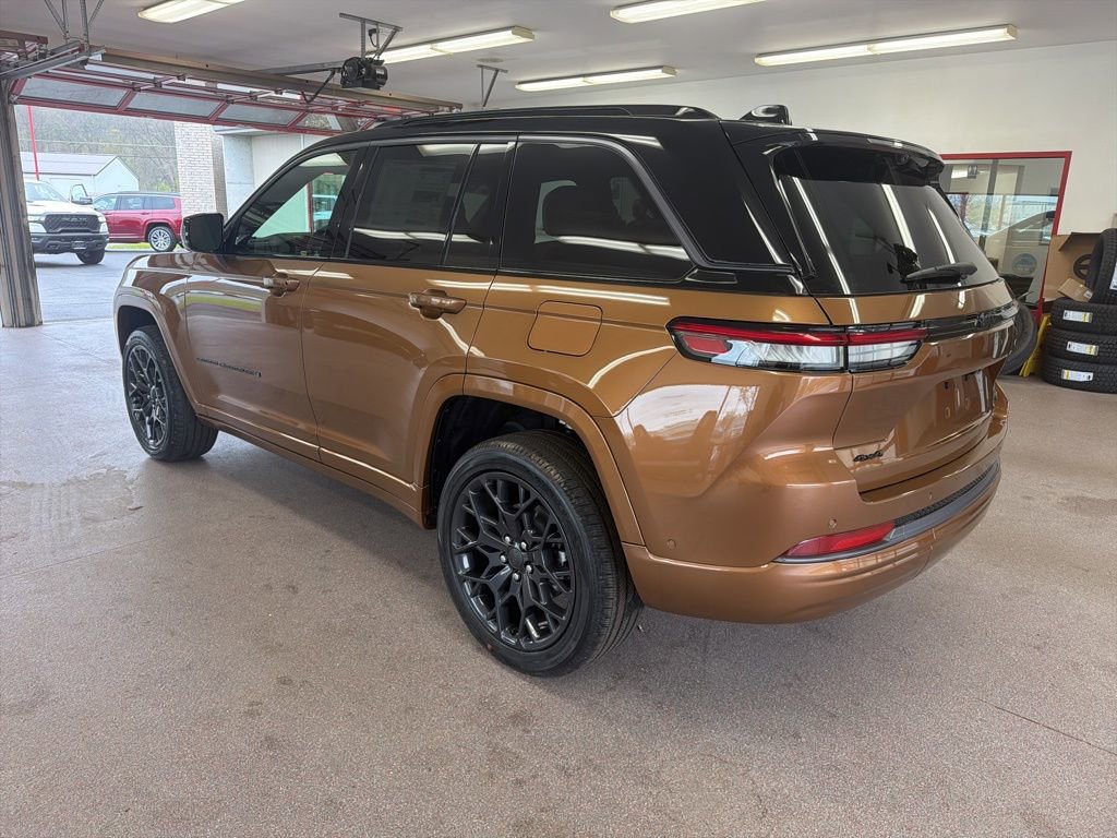 New 2026 Jeep Grand Cherokee Summit AWD/4WD image 26
