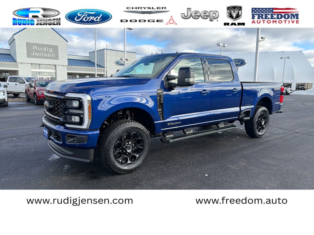 New 2026 Ford F350 Lariat w/ Black Appearance Package