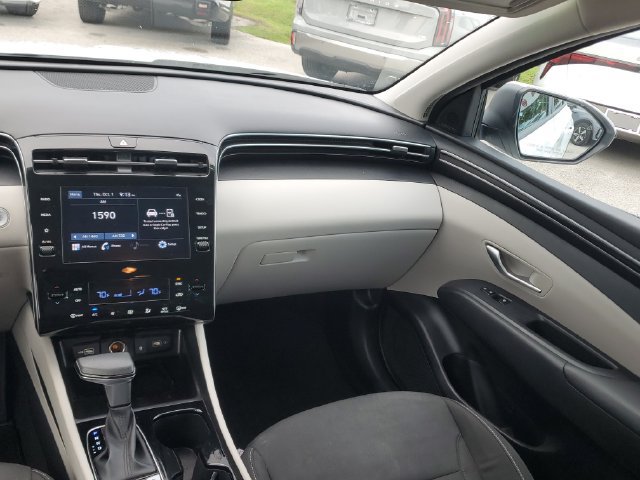 Used 2024 Hyundai Tucson SEL FWD image 16