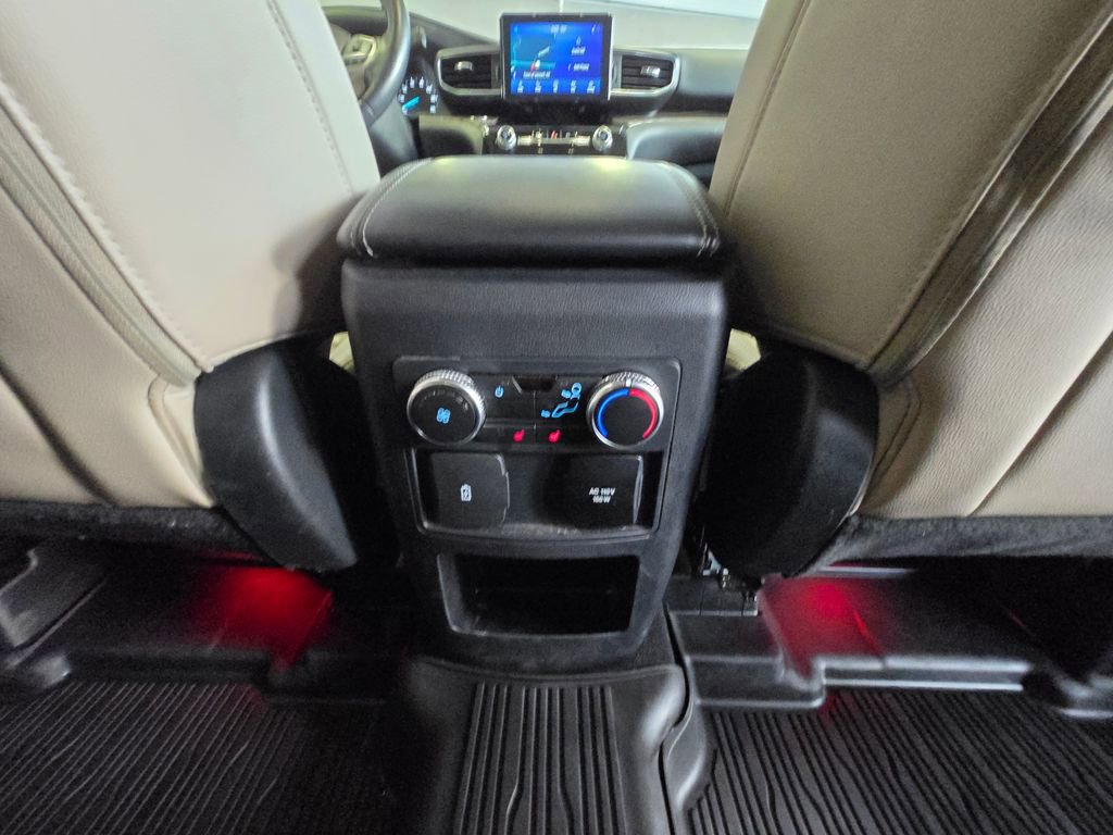 Used 2021 Ford Explorer Limited w/ Equipment Group 301A image 25