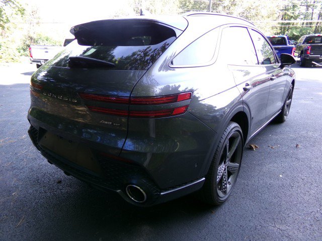 Used 2023 Genesis GV70 3.5T Sport w/ Sport Prestige Package AWD/4WD image 9