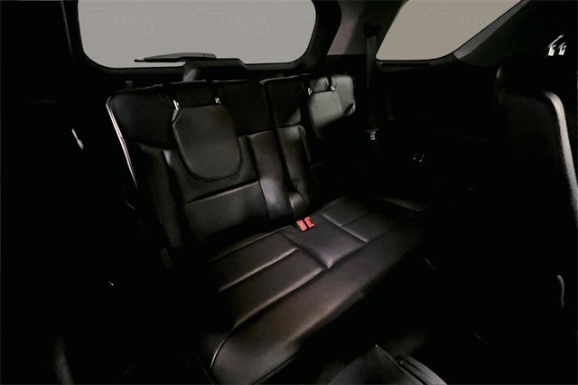 Used 2022 Ford Explorer XLT w/ Equipment Group 202A image 33