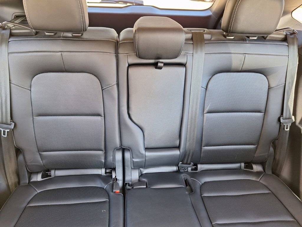 Used 2020 Ford Escape SEL image 30