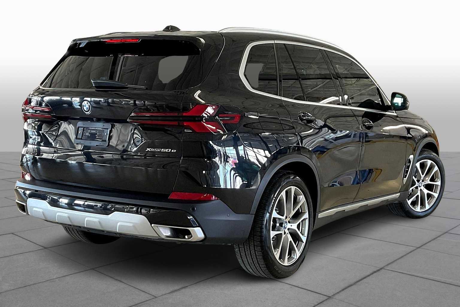 Certified 2024 BMW X5 xDrive50e w/ Parking Assistance Package image 12