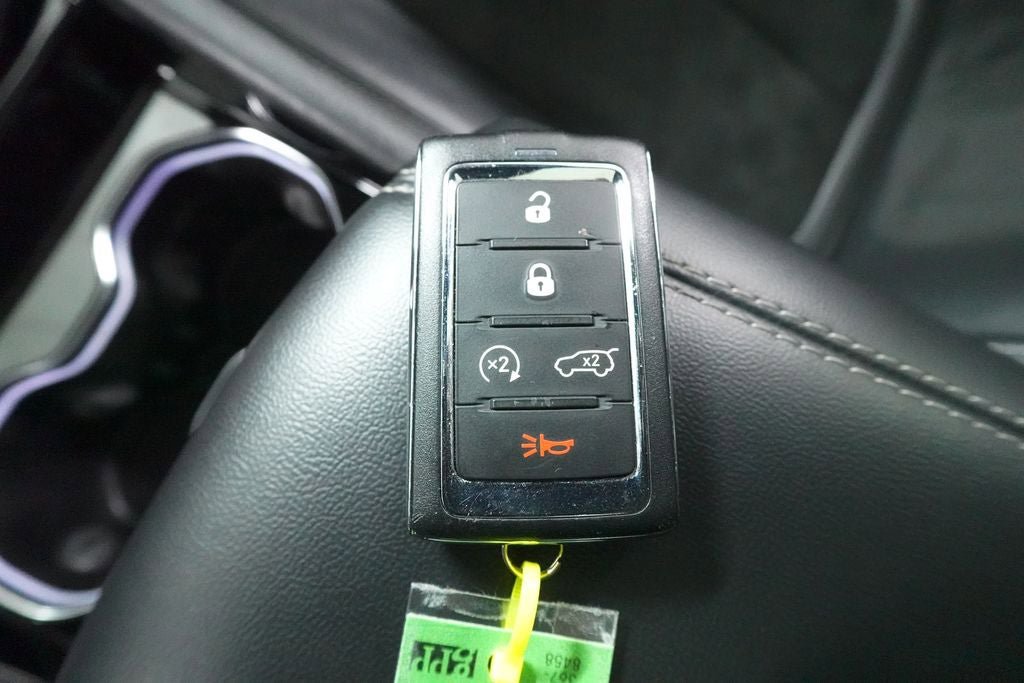 Used 2022 Jeep Grand Cherokee Altitude AWD/4WD image 20