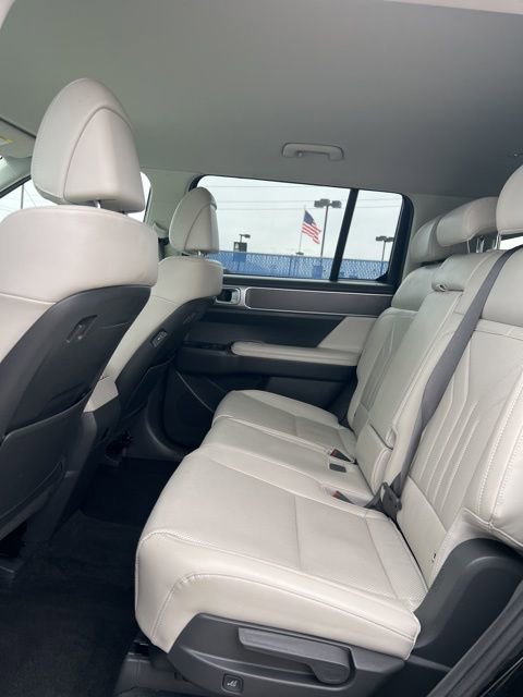 Used 2025 Hyundai Santa Fe SEL image 26