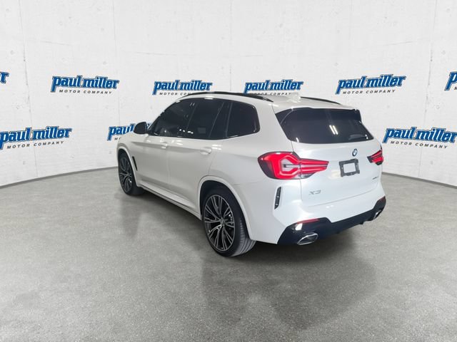 Used 2022 BMW X3 sDrive30i w/ M Sport Package 2 RWD image 9