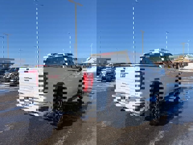 Certified 2025 GMC Sierra 1500 AT4 w/ Technology Package image 5