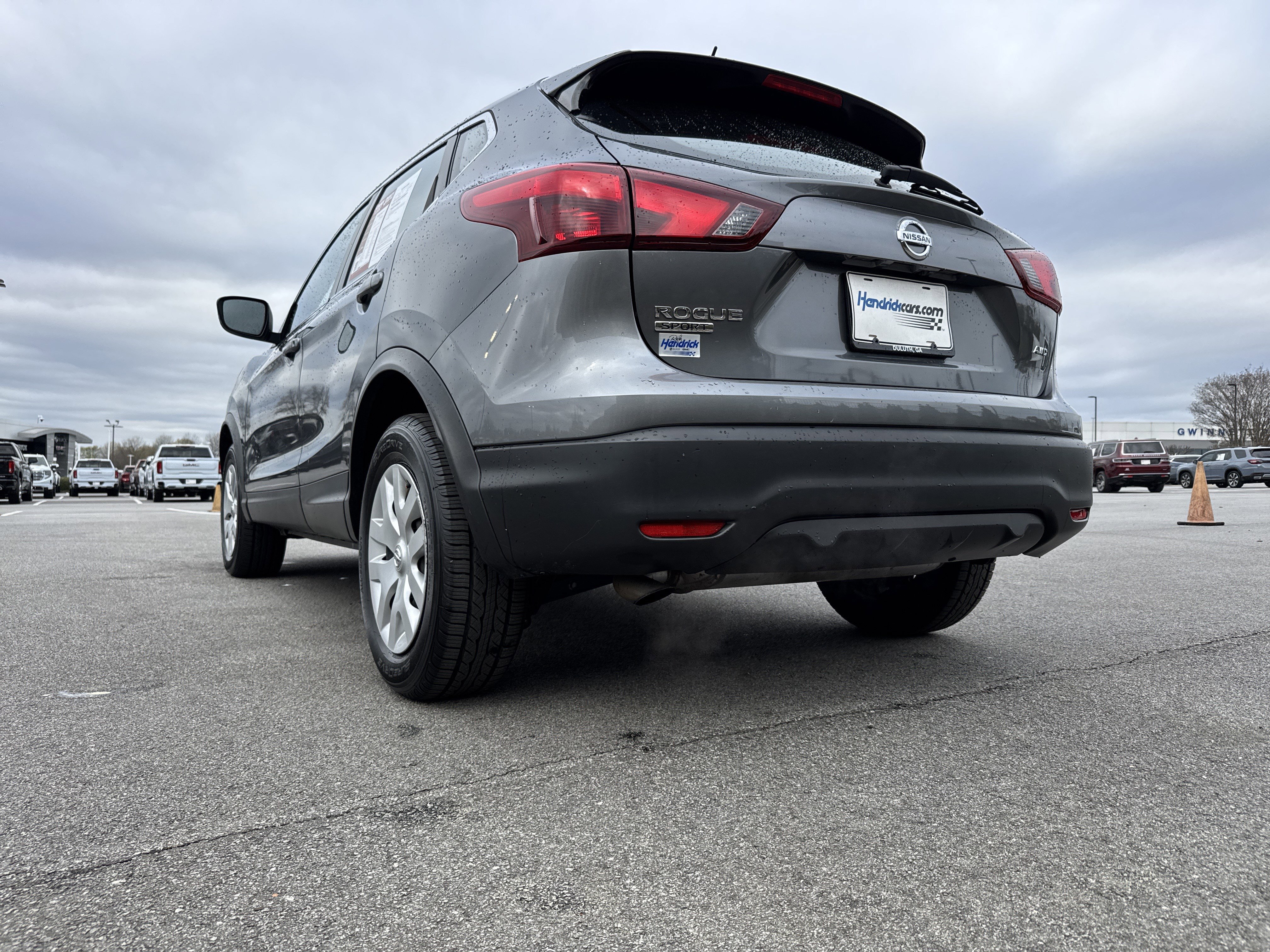 Used 2019 Nissan Rogue Sport S image 8