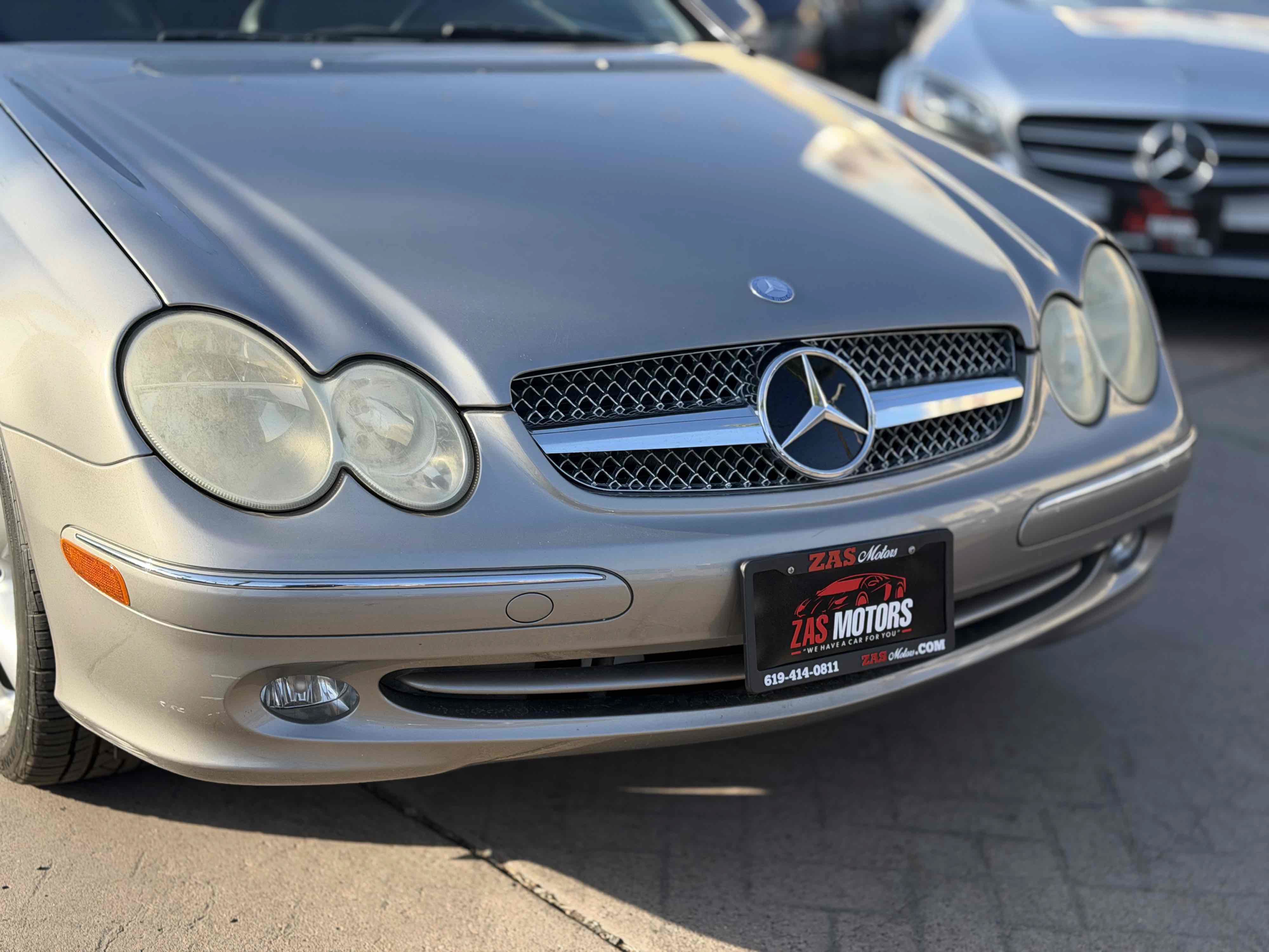 Used 2005 Mercedes-Benz CLK 320 Cabriolet image 12