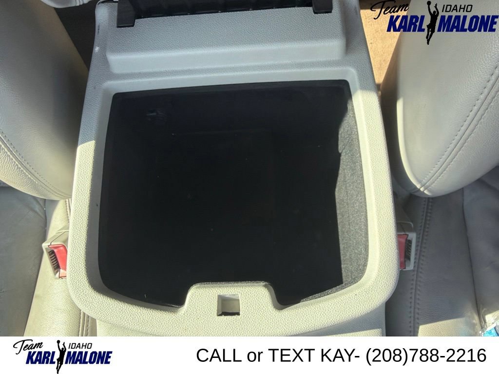 Used 2008 Chevrolet Suburban LT w/ LT Preferred Equipment Group AWD/4WD image 30