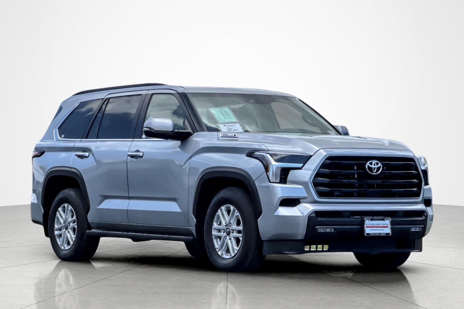 Certified 2026 Toyota Sequoia SR5 AWD/4WD image 7