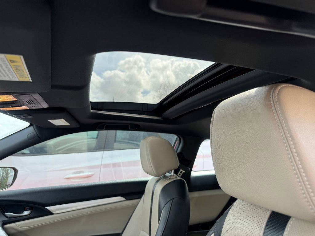 Used 2018 Honda Civic EX-L image 15