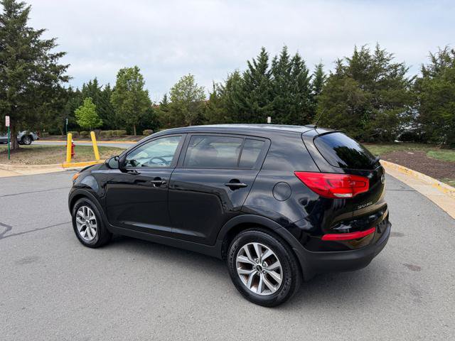 Used 2016 Kia Sportage LX FWD image 3
