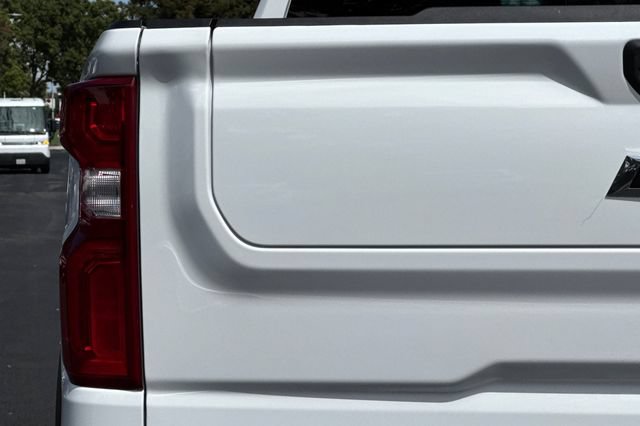 Used 2026 Chevrolet Silverado 1500 ZR2 AWD/4WD image 49
