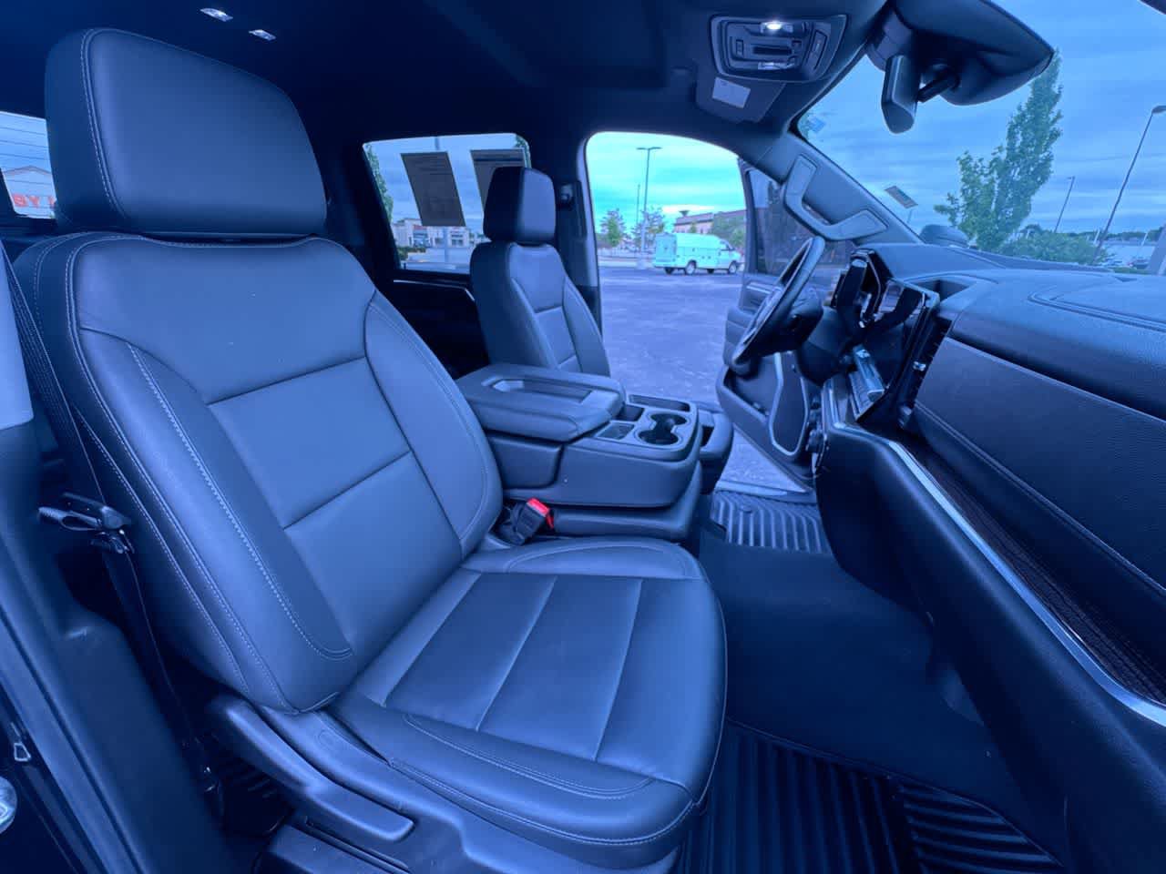 Used 2025 Chevrolet Silverado 3500 LT w/ All Star Edition RWD image 35