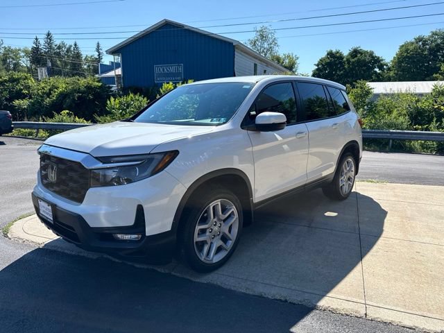 Used 2024 Honda Passport EX-L image 4