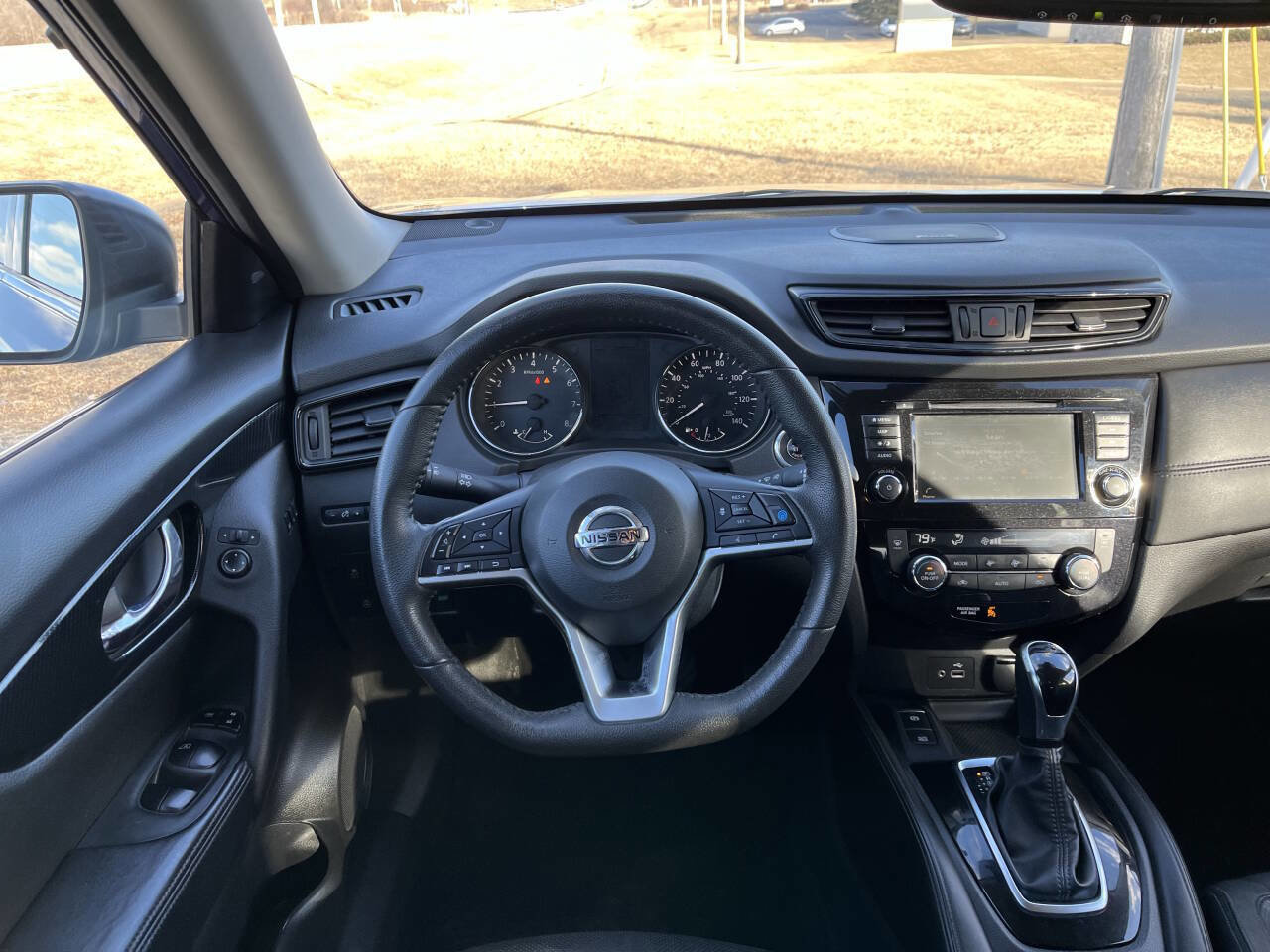 Used 2020 Nissan Rogue SL AWD/4WD image 16