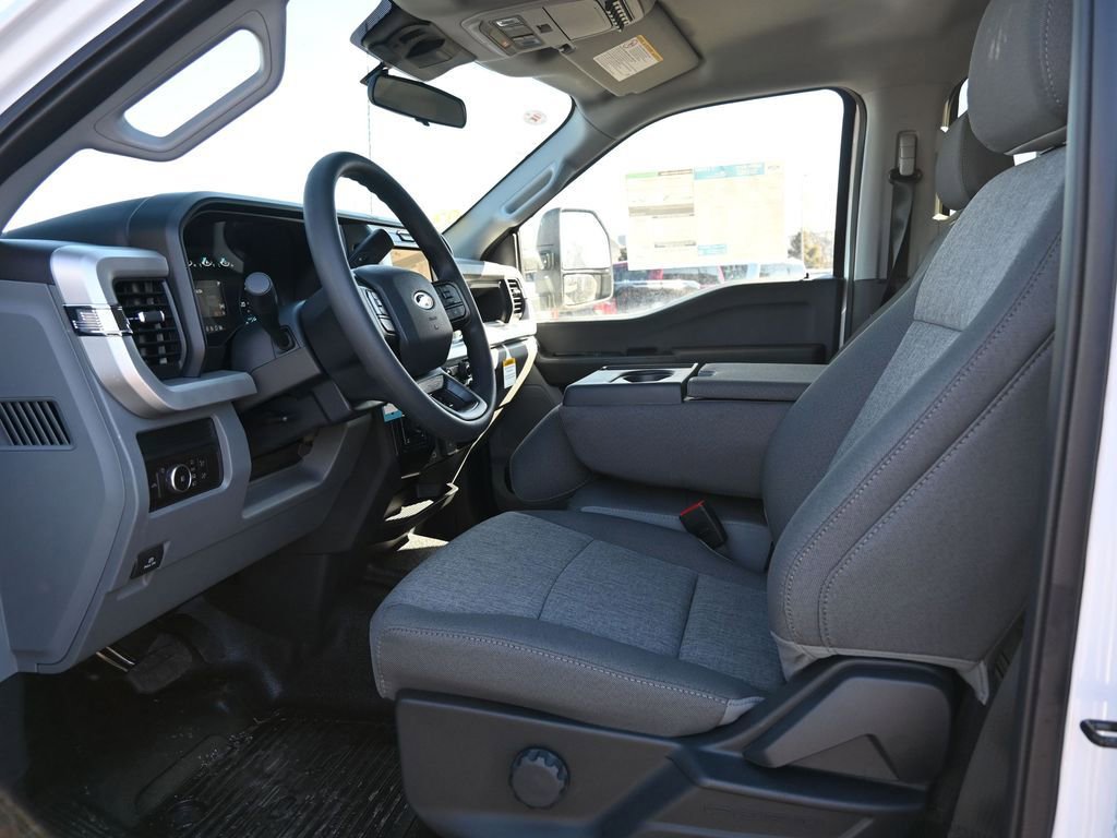 New 2026 Ford F250 XL w/ XL Off-Road Package AWD/4WD image 15