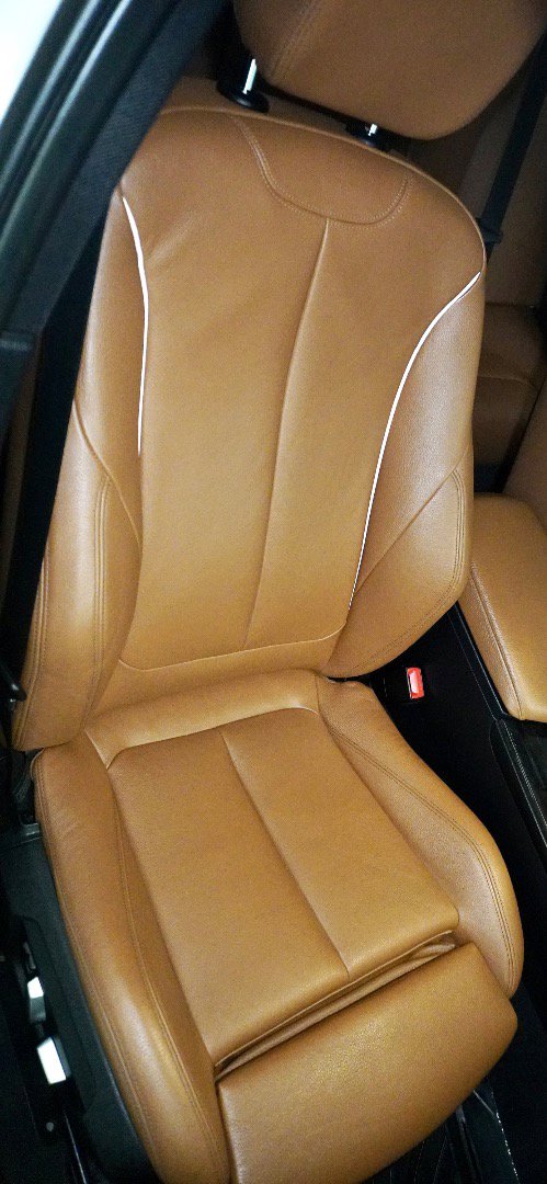 Used 2016 BMW 340i xDrive Sedan image 9