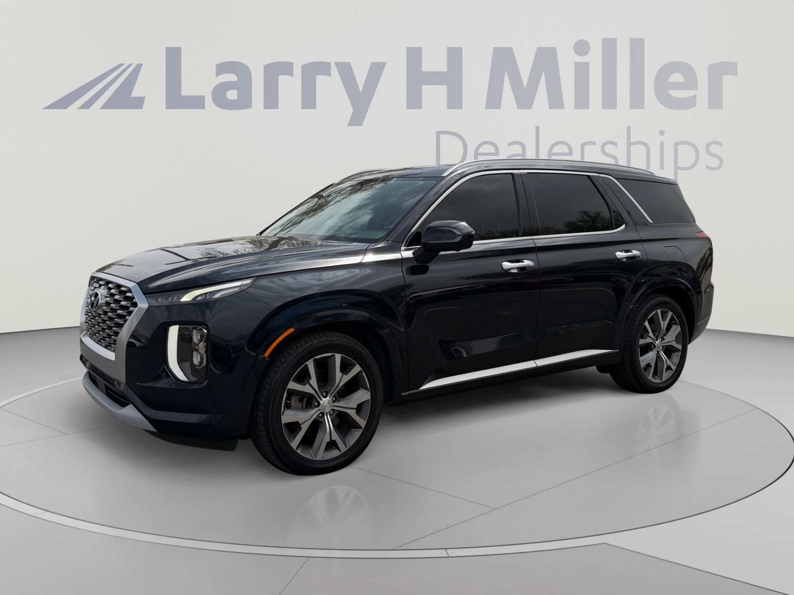 Used 2021 Hyundai Palisade Limited w/ Cargo Package