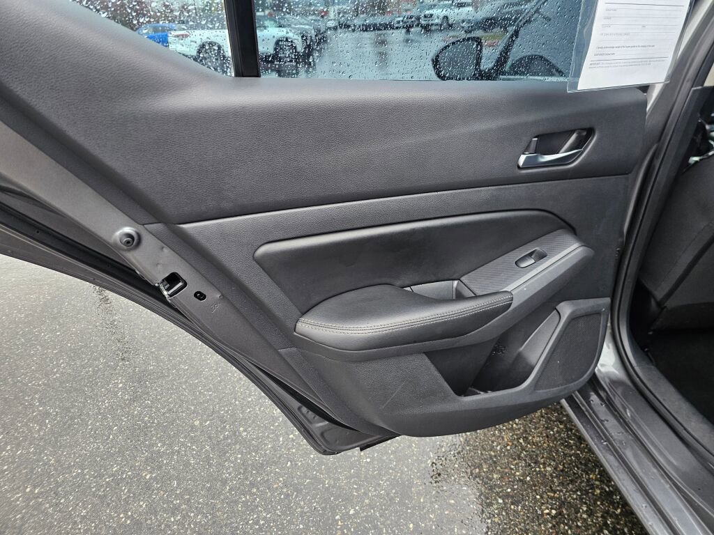 Used 2022 Nissan Altima 2.5 SV image 19