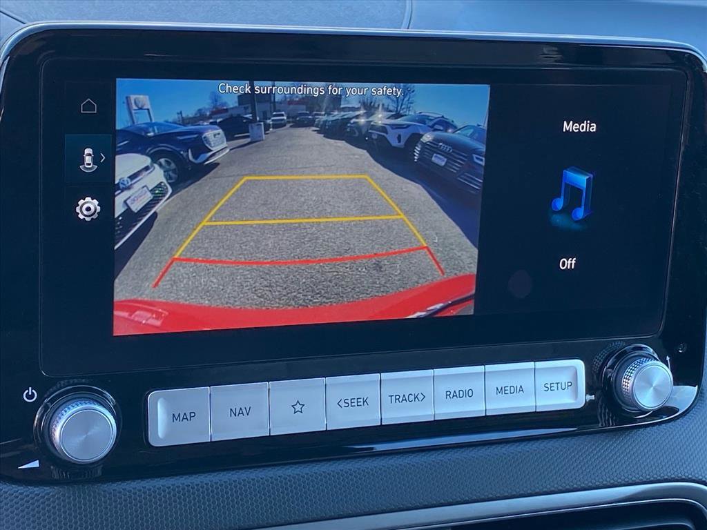 Used 2023 Hyundai Kona SEL image 17