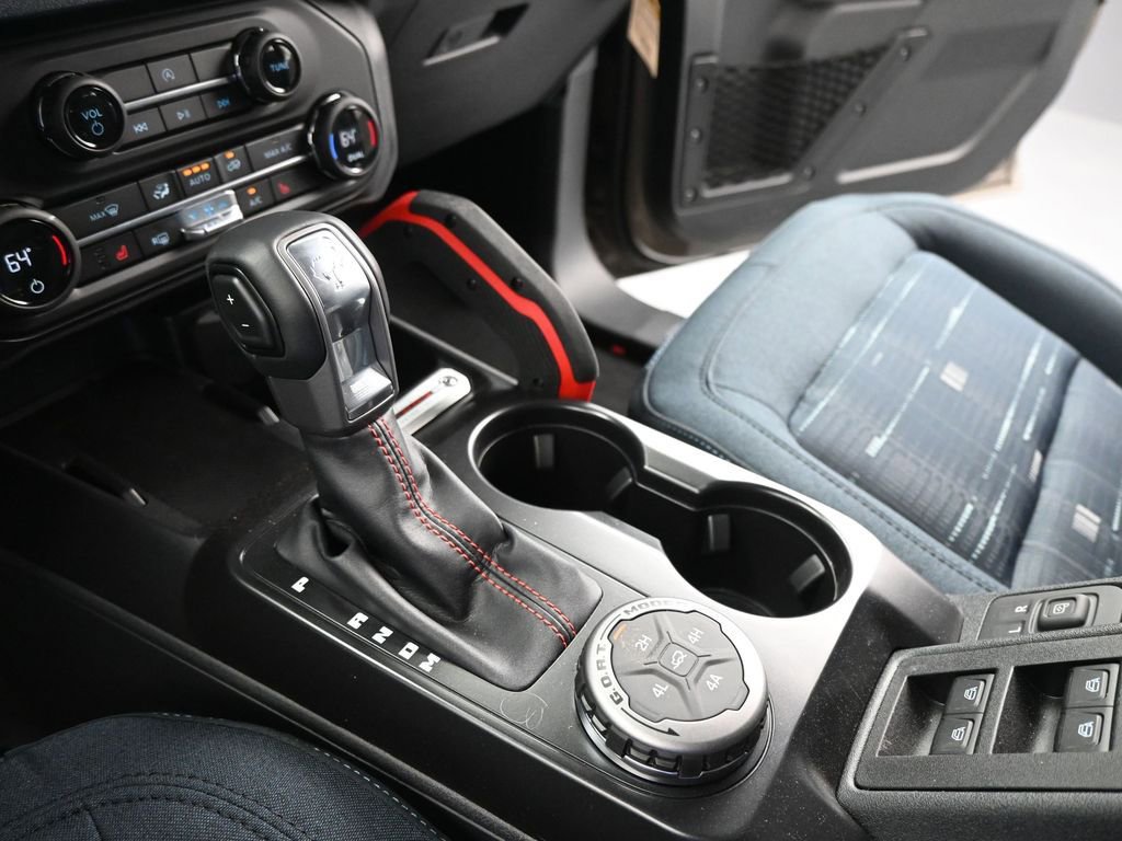 Certified 2026 Ford Bronco Heritage Edition AWD/4WD image 17