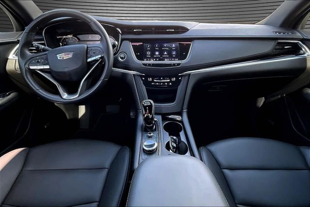 Certified 2023 Cadillac XT6 Luxury image 7