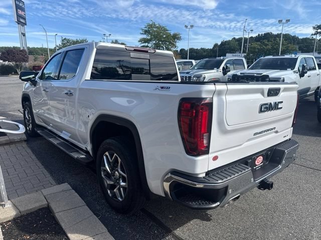 Used 2023 GMC Sierra 1500 SLT w/ SLT Premium Plus Package AWD/4WD image 5