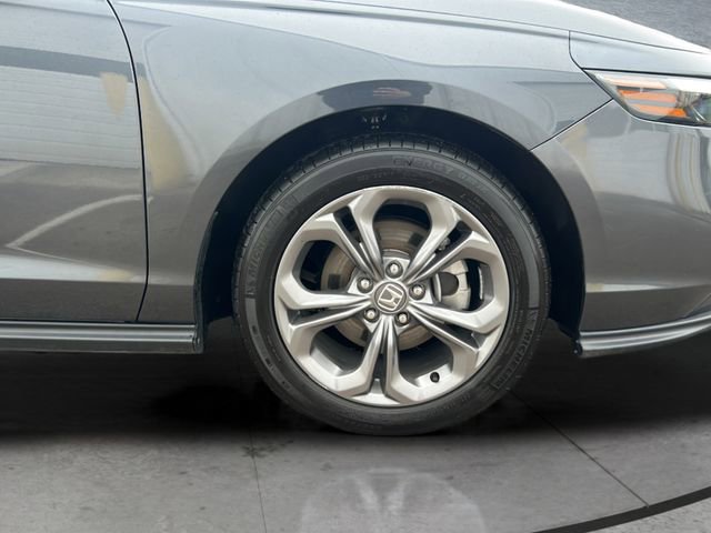 Used 2024 Honda Accord EX image 27