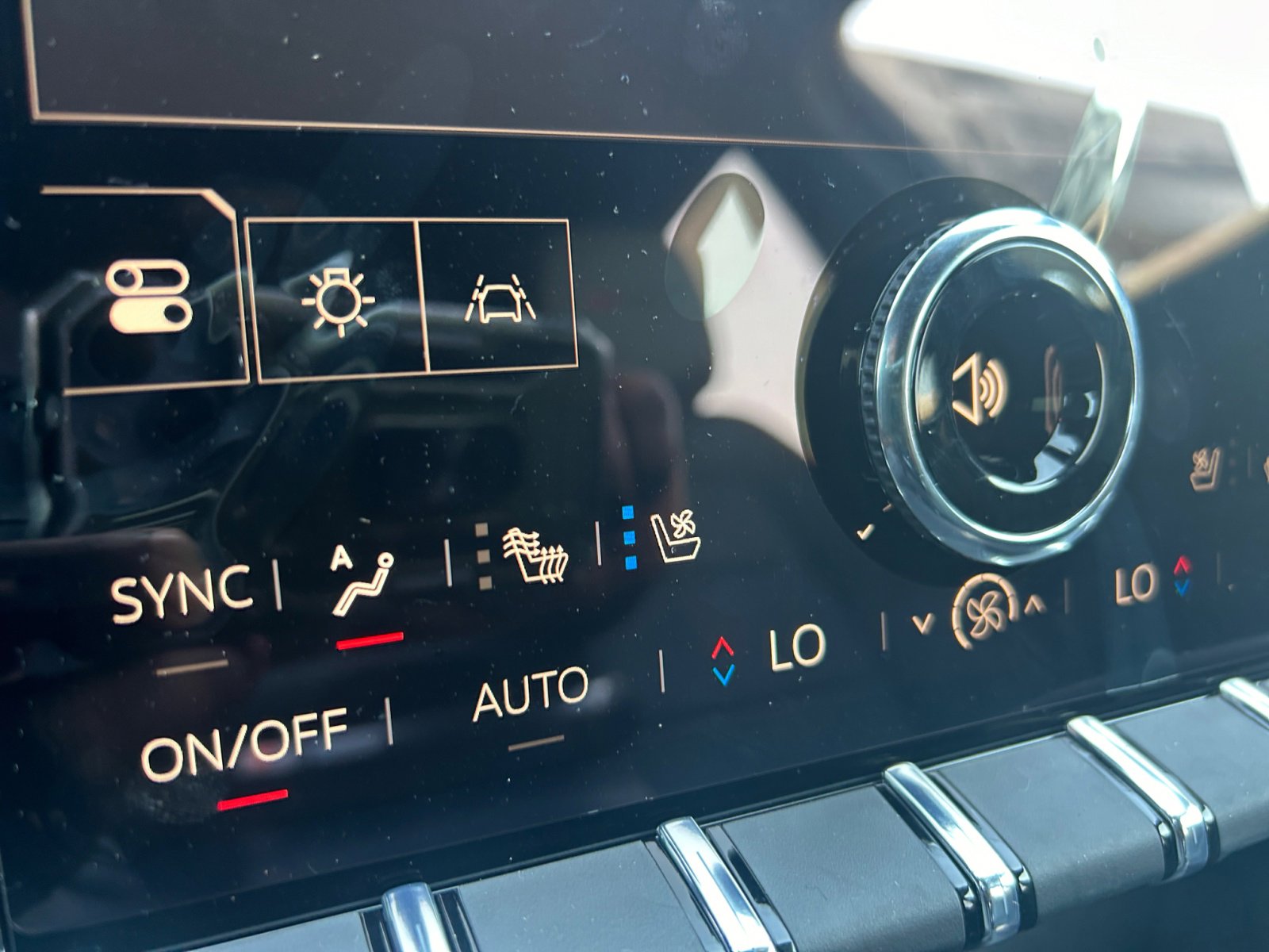 New 2026 GMC Terrain AT4 w/ Convenience Package III image 24