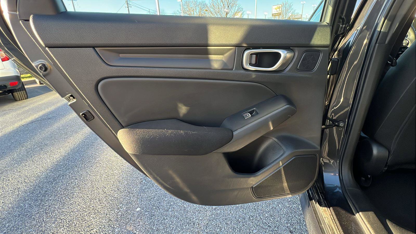 Used 2024 Honda Civic Sport image 17