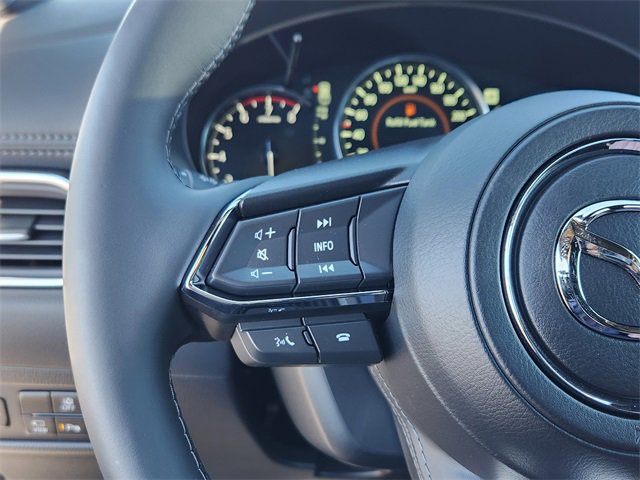 New 2025 MAZDA CX-5 Signature image 9