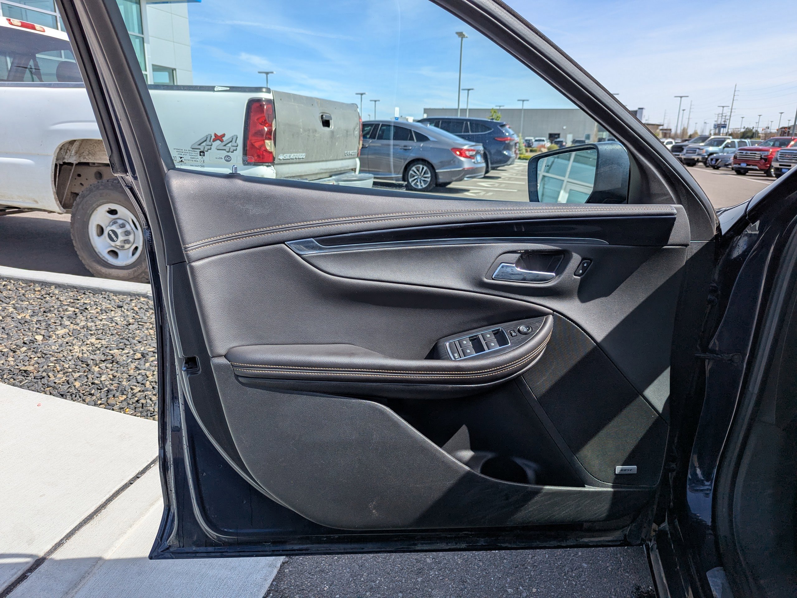 Used 2018 Chevrolet Impala Premier FWD image 10