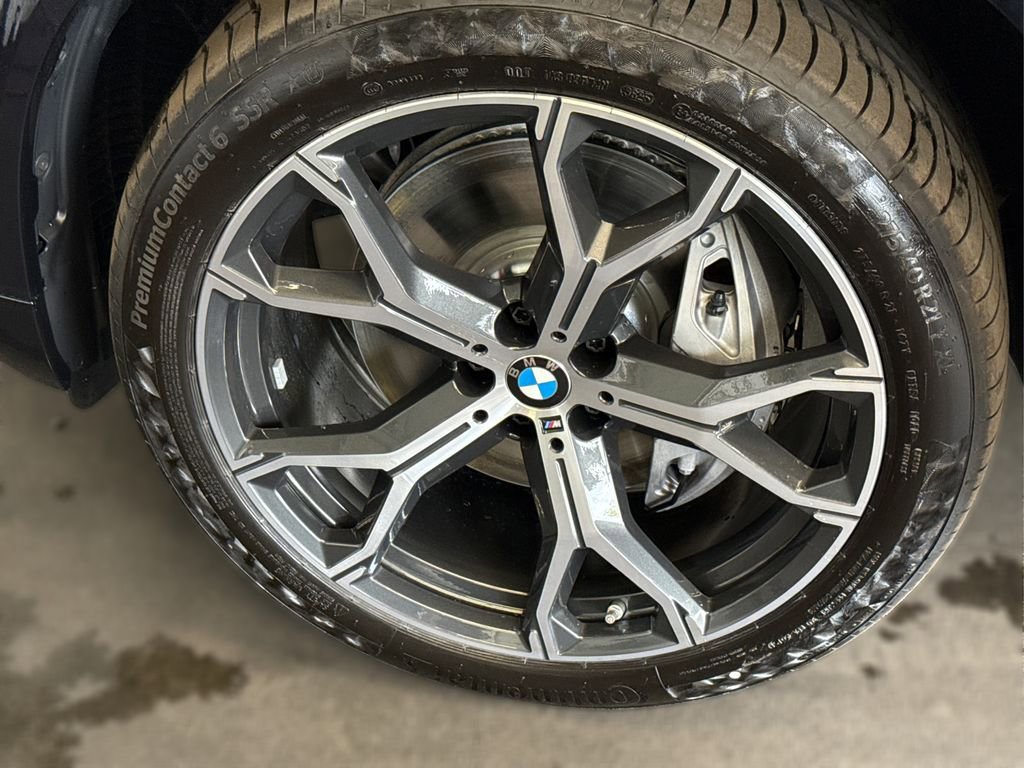 New 2026 BMW X5 xDrive50e w/ M Sport Package image 15
