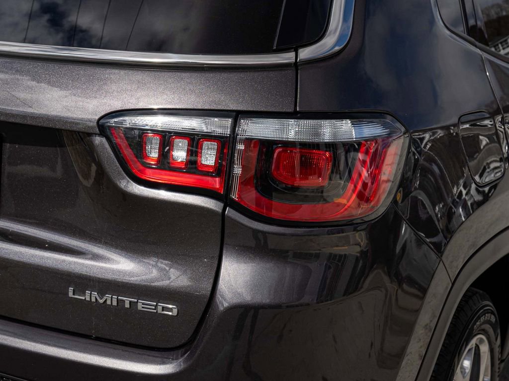 Used 2020 Jeep Compass Limited image 39