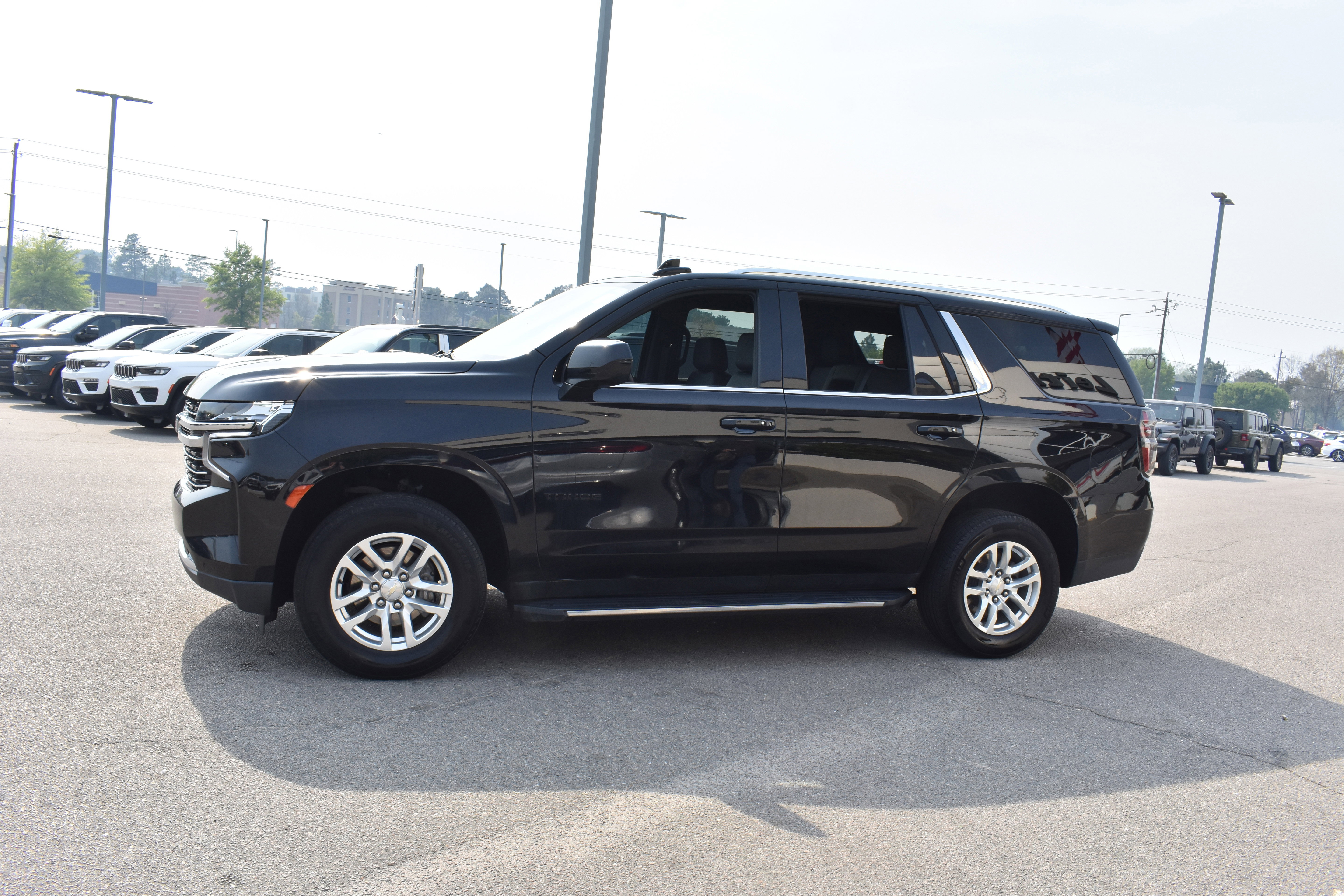 Used 2023 Chevrolet Tahoe LT image 6