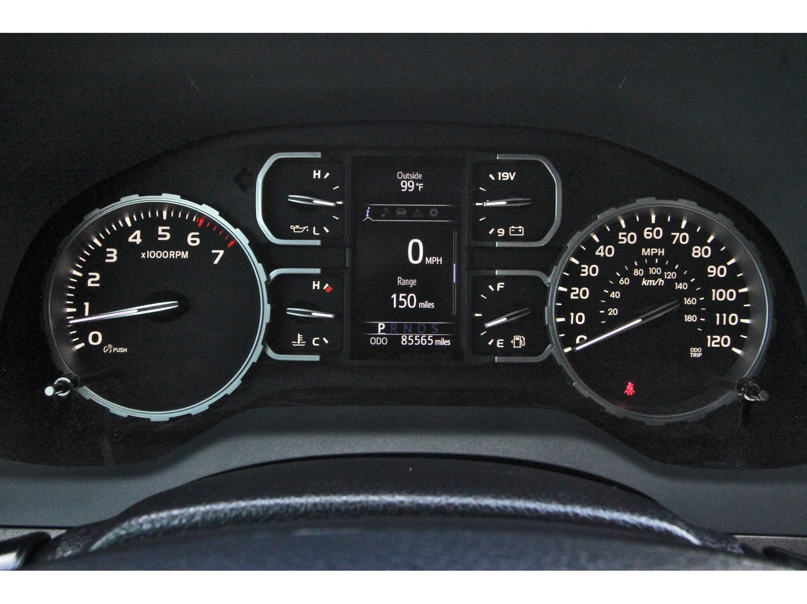 Used 2020 Toyota Tundra SR5 w/ SR5 Upgrade Package RWD image 15