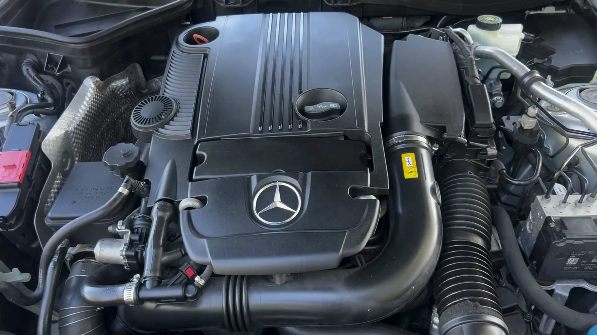 Used 2013 Mercedes-Benz SLK 250 image 12